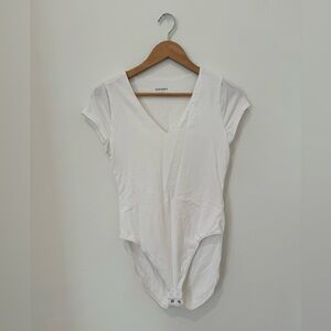 Old Navy women’s cap sleeve cotton bodysuit. Size small, white